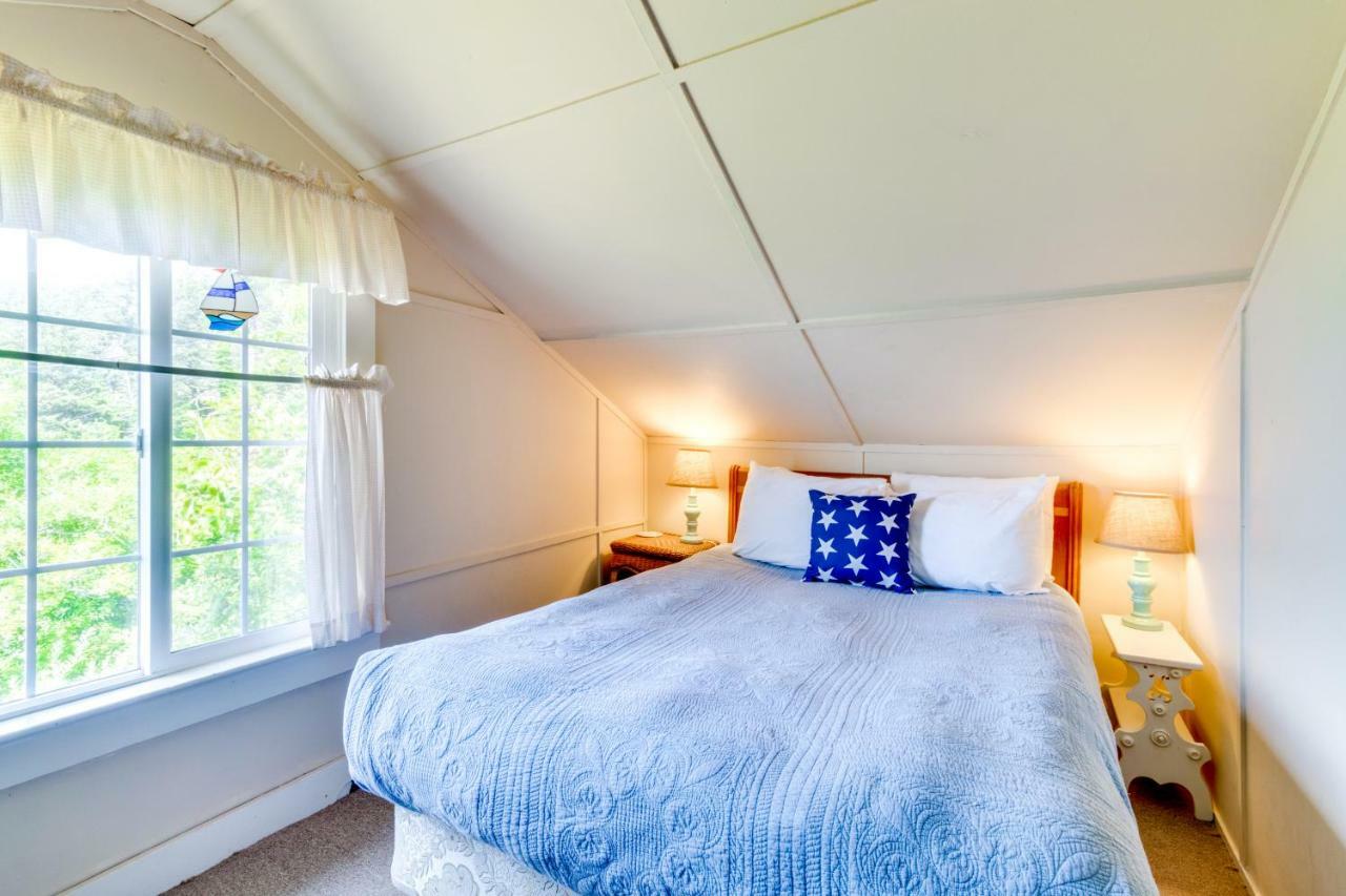 Happy Camp Beachfront Cabin Netarts Extérieur photo