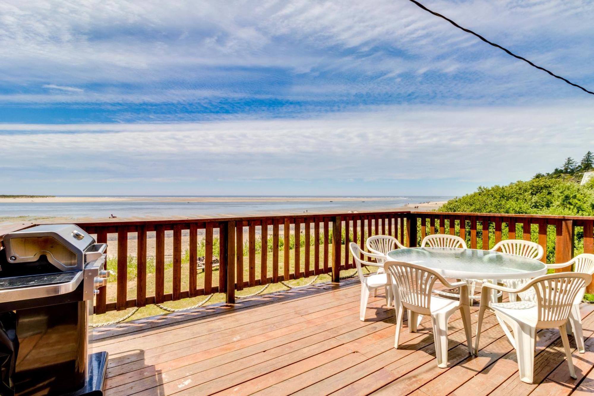 Happy Camp Beachfront Cabin Netarts Extérieur photo